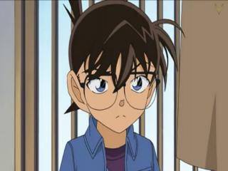 Detective Conan - Episódio 560  - A Mansão da Morte e a Parede Vermelha! (Falecido Koumei)