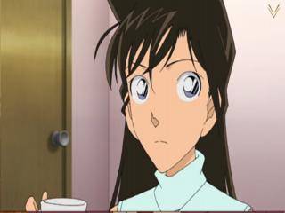 Detective Conan - Episódio 826  - A Mulher Bonita, a Mentira e o Segredo!