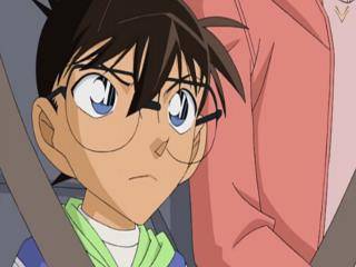 Detective Conan - Episódio 933 - O Caso do Sequestro do Cavalo Puro-Sangue! (Parte 1)