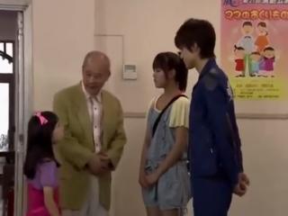 Kamen Rider W - Episodio 43 - Elo familiar / O detetive idoso