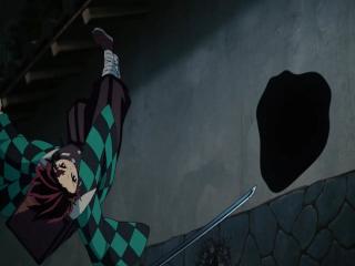 Kimetsu no Yaiba - Episodio 6 - O Espadachim Que Acompanha Um Oni