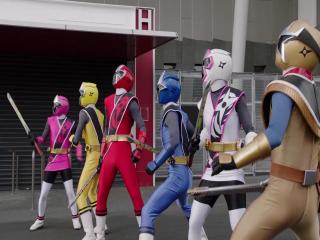 Power Rangers Ninja Steel - Episodio 12 - Fusão Familiar