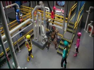 Power Rangers Super Megaforce - Episodio 12 - Unidos como um