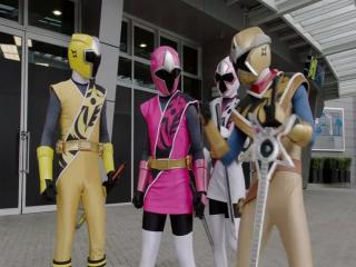 Power Rangers Super Ninja Steel - Episodio 7 - The Need For Speed