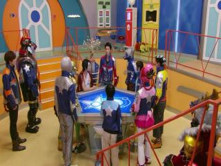 Uchuu Sentai Kyuranger - Episodio 45 - A Vida de Tsuguri e da Terra Em Perigo